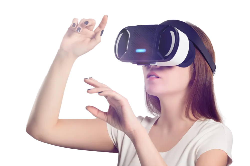 Junge Frau mit VR-Brille und Blick und Hände nach oben gerichtet
